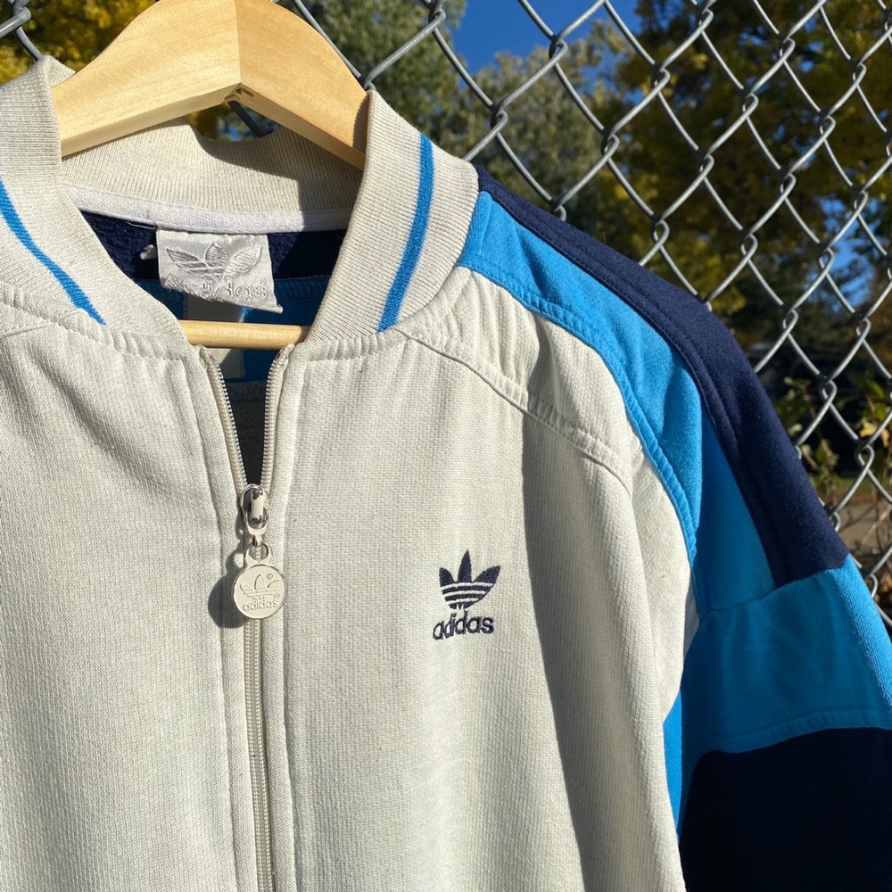 Vintage Adidas Sweatshirt